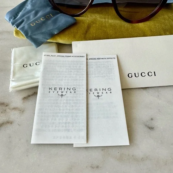 NWT GUCCI 56 mm Brown Multi Sunglasses with logo charms. - Picture 13 of 14